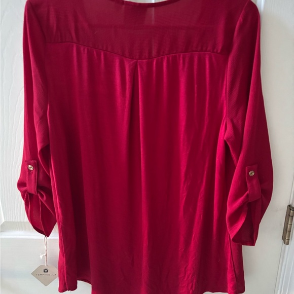 Janet Chung Chic Red Zippered Blouse - Picture 3 of 5